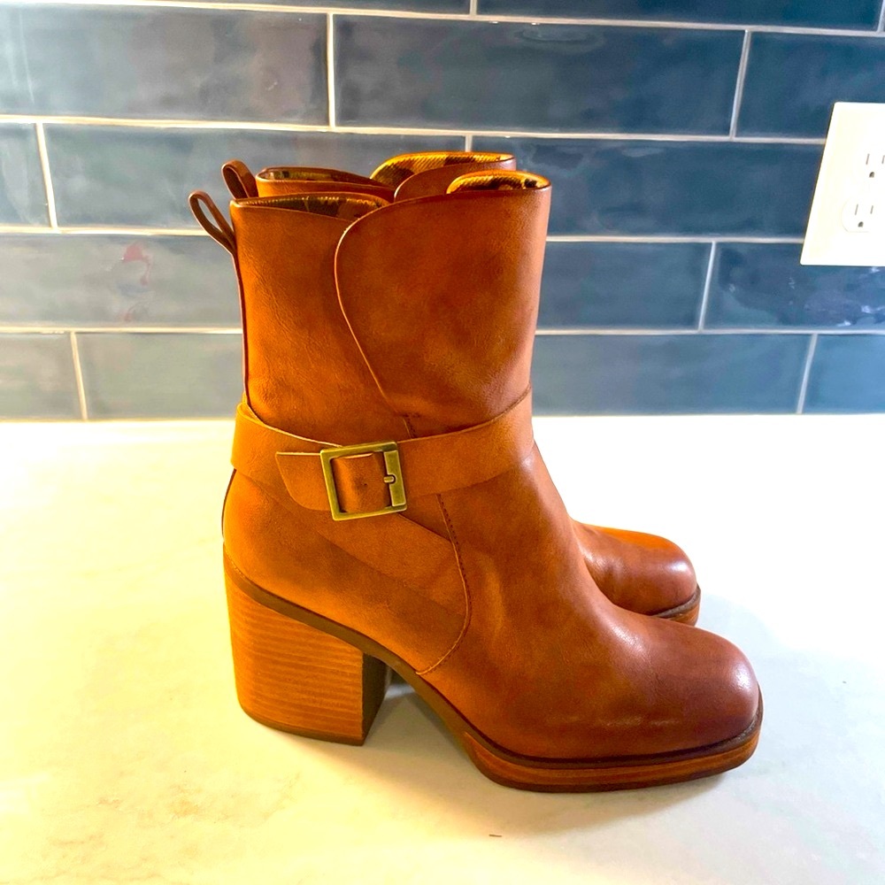 Kork Marcie Women’s Brown Bootie Boots - Size 8.5 - Stylish & Comfortable